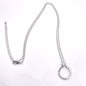 Minimalist Silver O-Ring Cubic Zirconia Pendant Necklace